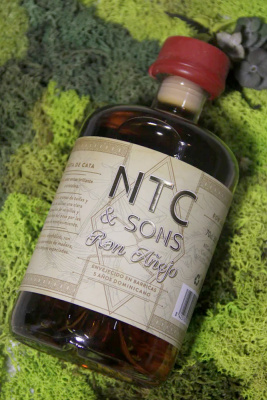 Ron Añejo 5 años en barricas de roble NTC&SONS 70 cl